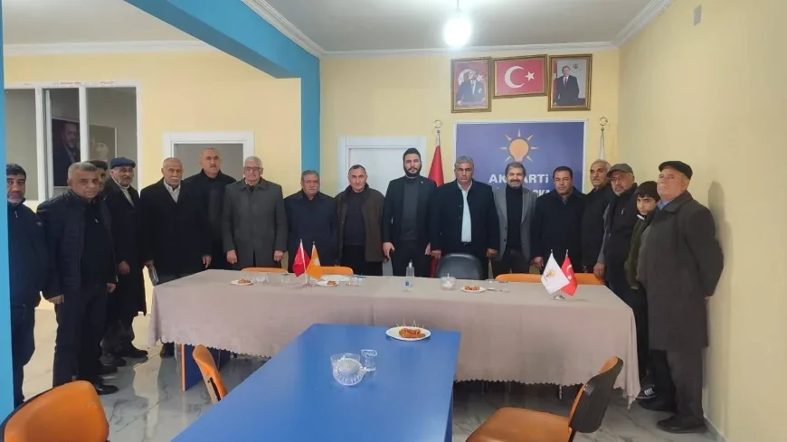 “AK Parti Aralık İlçe Başkanlığı’nda Birlik ve Dayanışma İçinde Haftalık İstişare Toplantısı Yapıldı”
