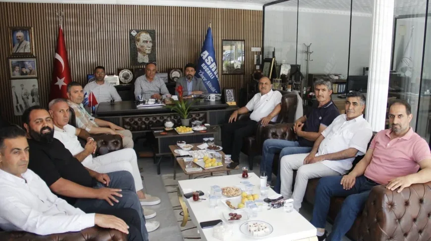 Iğdırlı İş İnsanlarından ASRİAD Kocaeli Başkanı Nihat Yıldırım’a Hayırlı Olsun Ziyareti