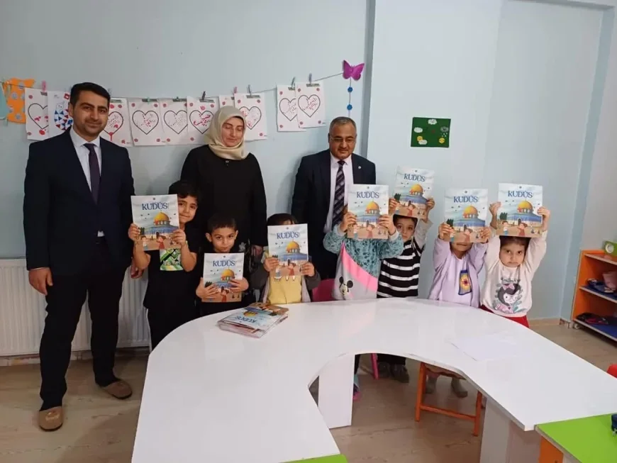 Minik Öğrencilere Kudüs Bilinci Aşılandı