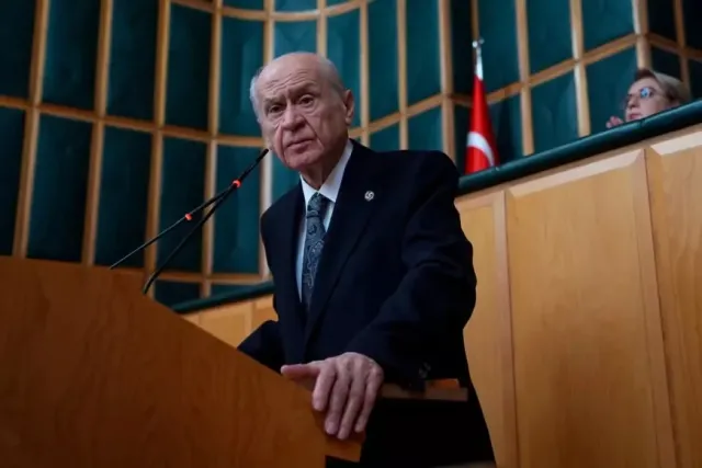 Bahçeli'den İmamoğlu Protestoları ve 'Sokak' Çağrılarına Sert Uyarı: 15 Temmuz'u Hatırlattı, Çatışma Riskine Dikkat Çekti