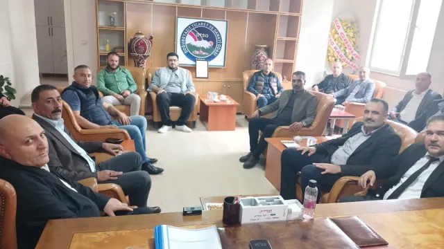 IĞDIR TSO BAŞKAN ADAYI UĞUR ARTANTAŞ VE EKİBİNDEN ODAYA HAYIRLI OLSUN ZİYARETİ
