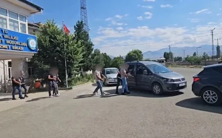 Iğdır'da Aynı daireyi birden fazla kişiye satarak vatandaşı hedef alan dolandırıcılara operasyon: 5 tutuklama