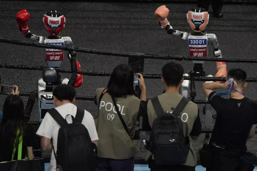 Pekin'de Tarih Yazılıyor: Geleceğin Atletleri Dünya İnsansı Robot Oyunları'nda Sahne Aldı