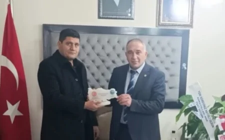 Iğdır’da Birlik Mesajı: Cengiz Yıldız’dan Başkan Bülent Beklen’e Hayırlı Olsun Ziyareti