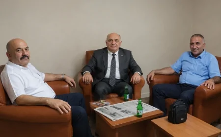 😀SUSMAYA SÖZ VERDİM, AMA YAŞANANLAR KARŞISINDA GÜLMEKTEN BAŞKA ÇARE BULAMIYORUM! ,😄